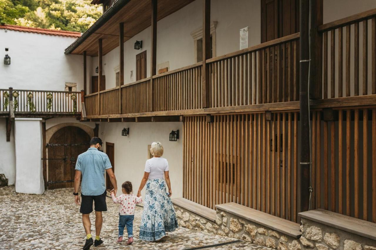 Rooms & Apartments Podsreda Castle 외부 사진