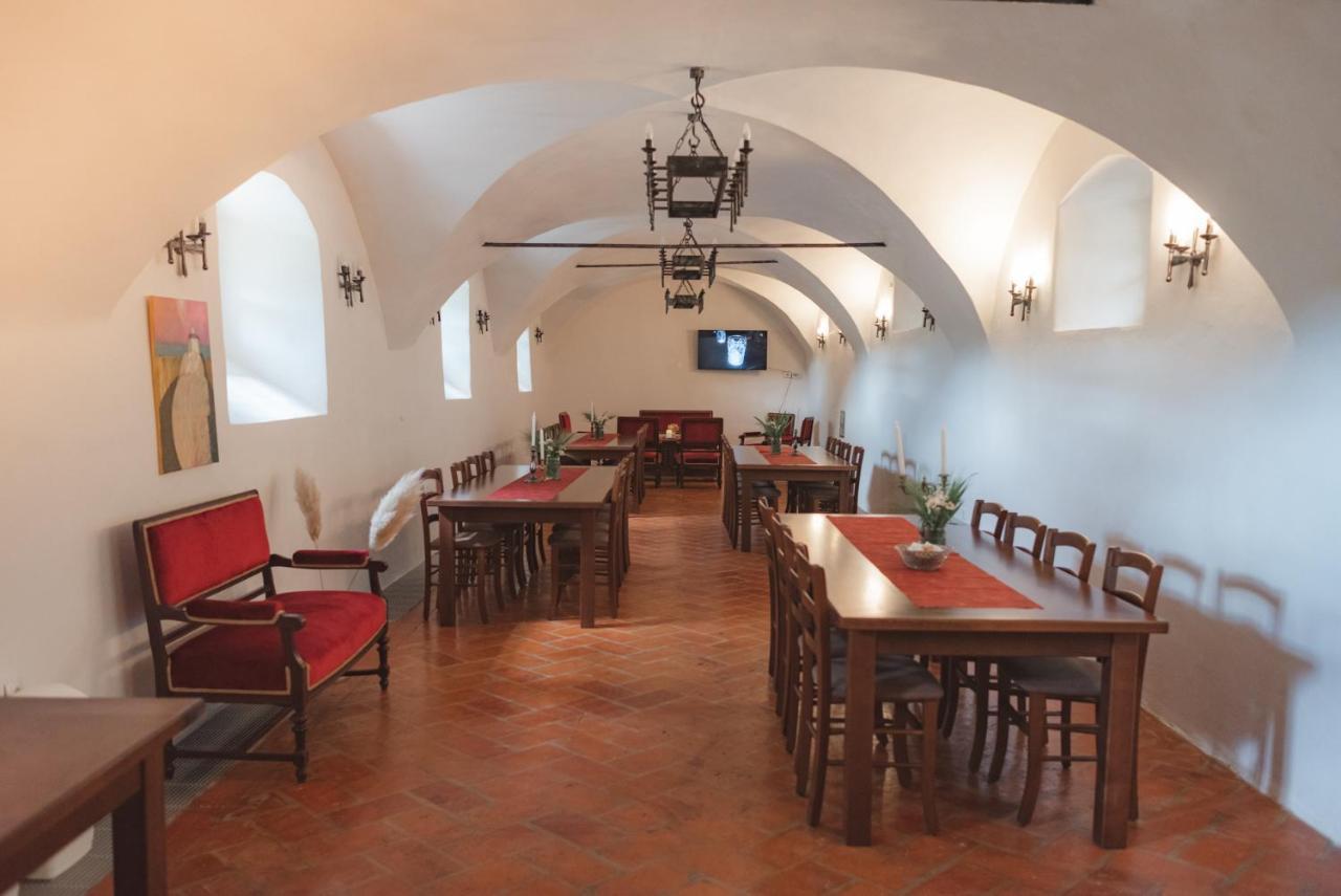 Rooms & Apartments Podsreda Castle 외부 사진
