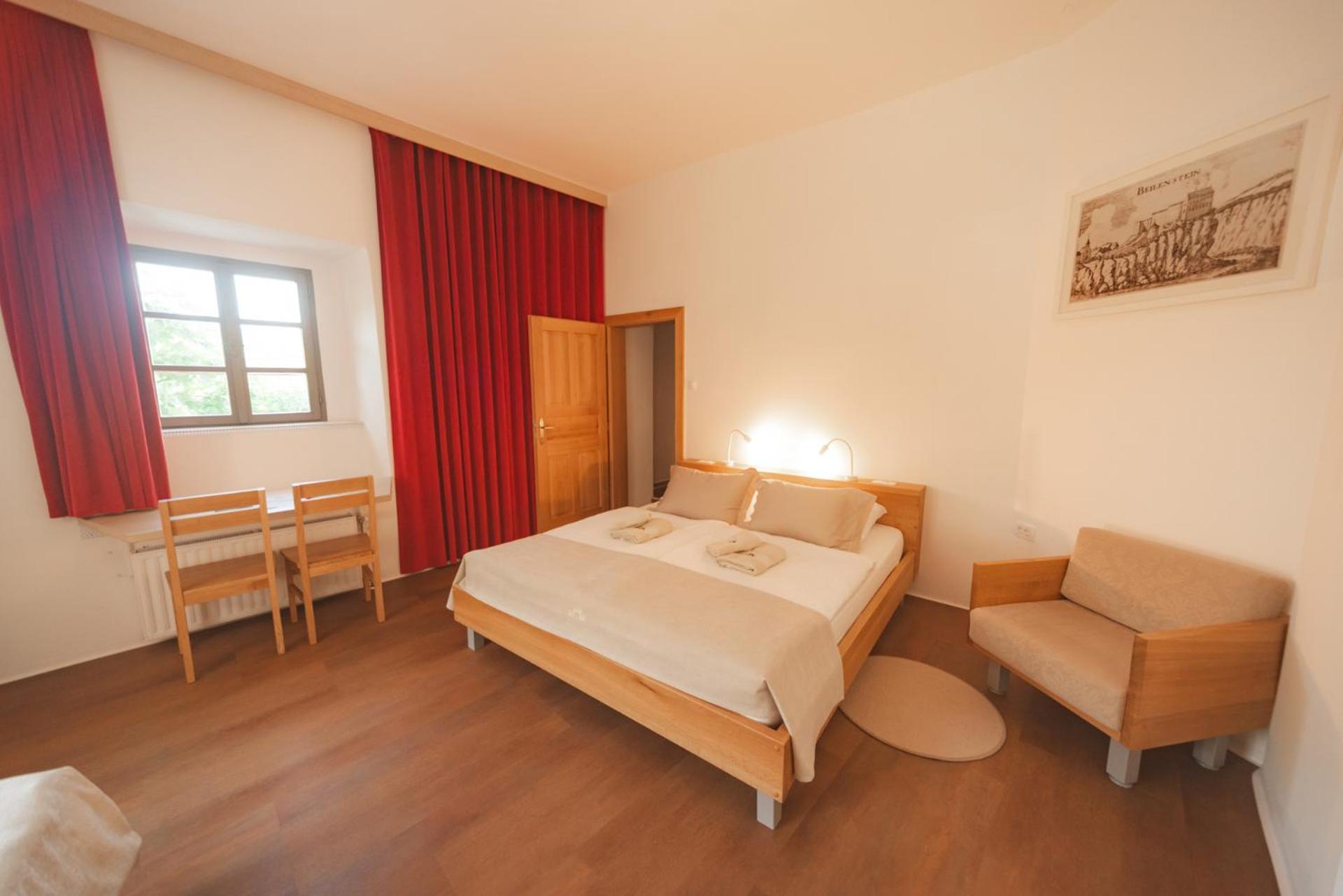 Rooms & Apartments Podsreda Castle 외부 사진