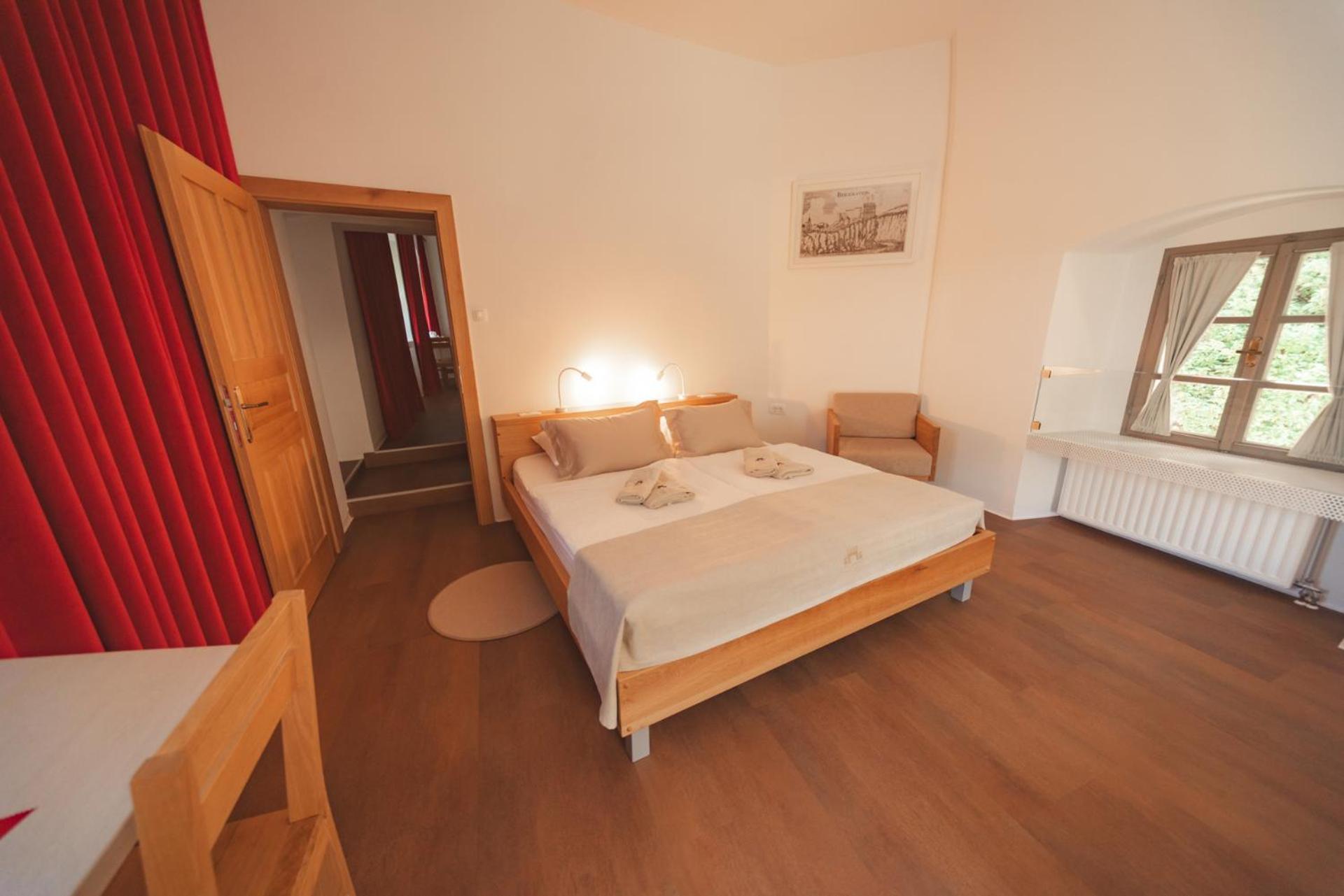 Rooms & Apartments Podsreda Castle 외부 사진